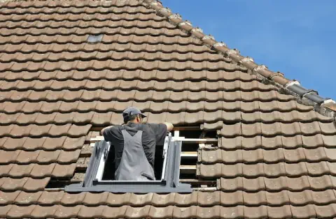 Pose de velux - Plouzévédé